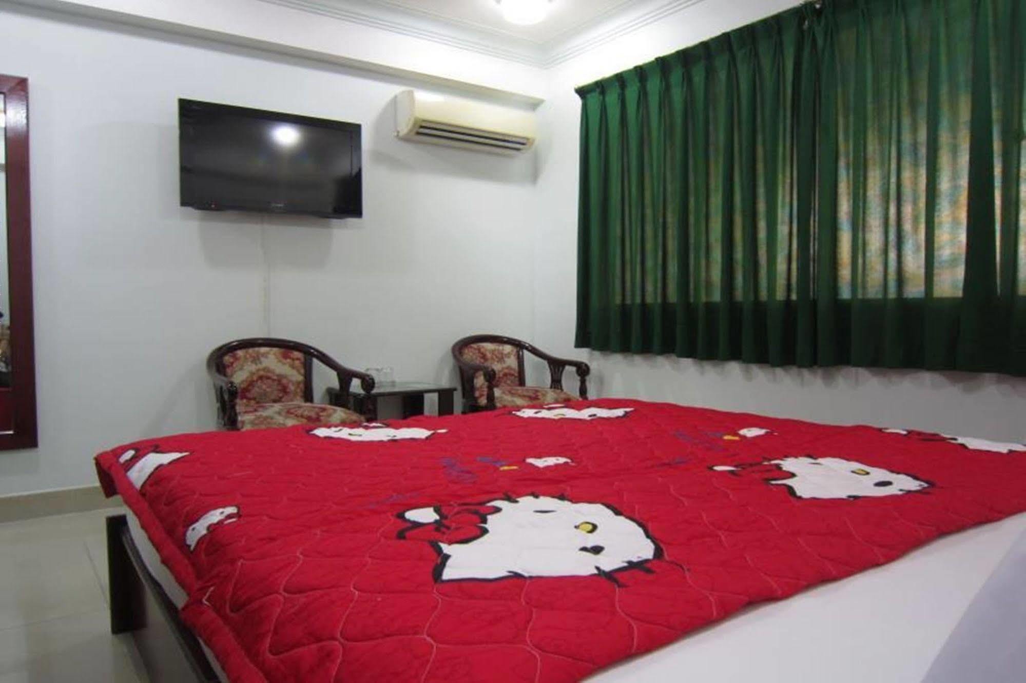 Quy Thanh Hotel Хошимин Экстерьер фото